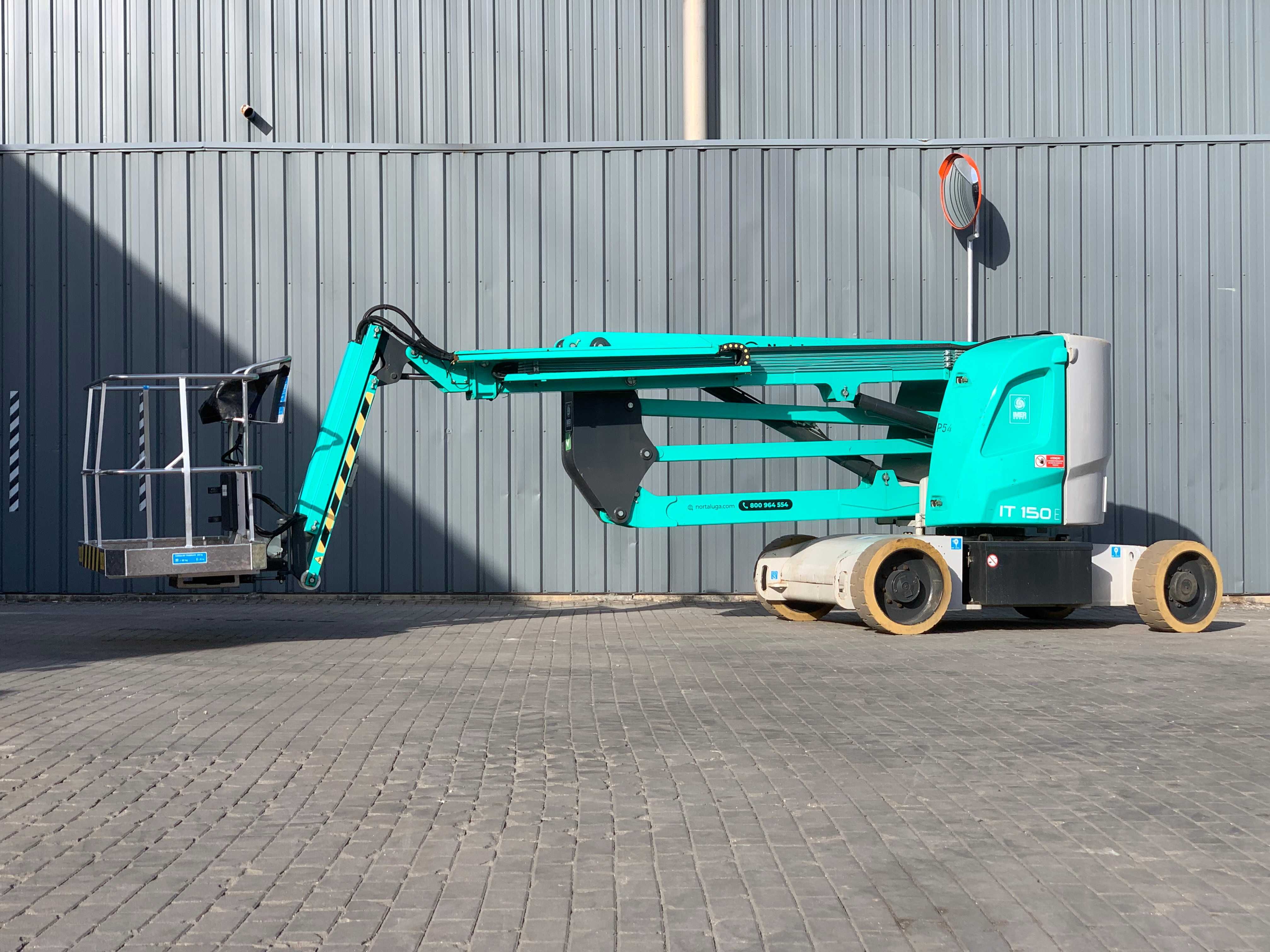 Plataforma Articulada Elétrica de 18m