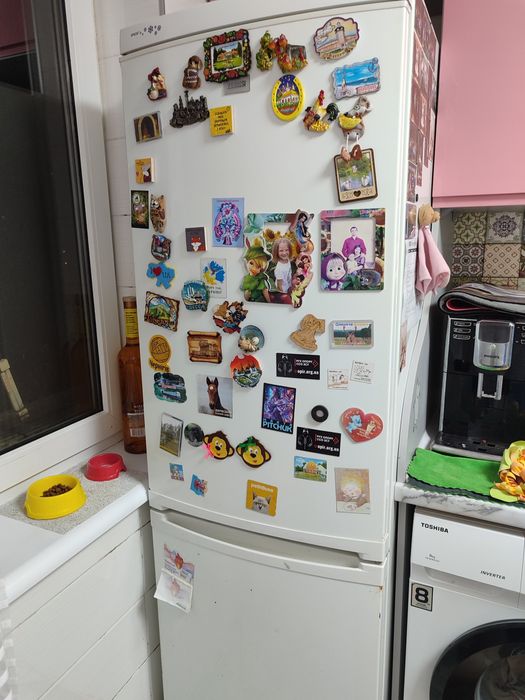 Продам холодильник