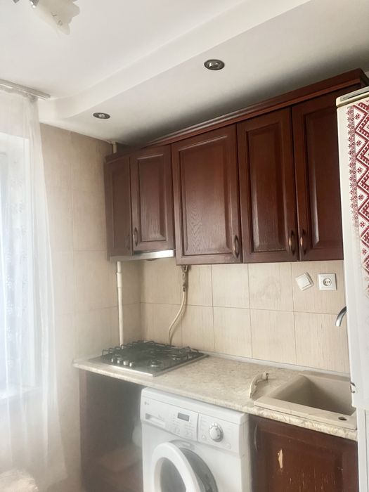 1 кімнатна квартира на Тімірязєва ,район цетрального ринку