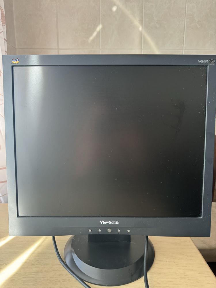 Монитор ViewSonic модель VS11372 робочий