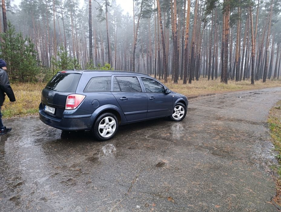 Своя машинка Опель Астра H