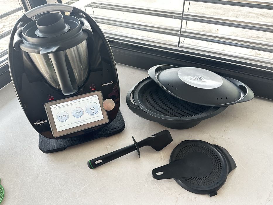 Thermomix tm6 czarny stan idealny