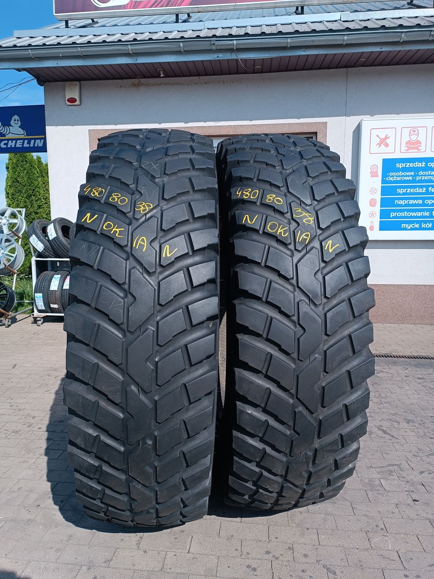 480/80R38 Nokian TRI 2  18.4R38