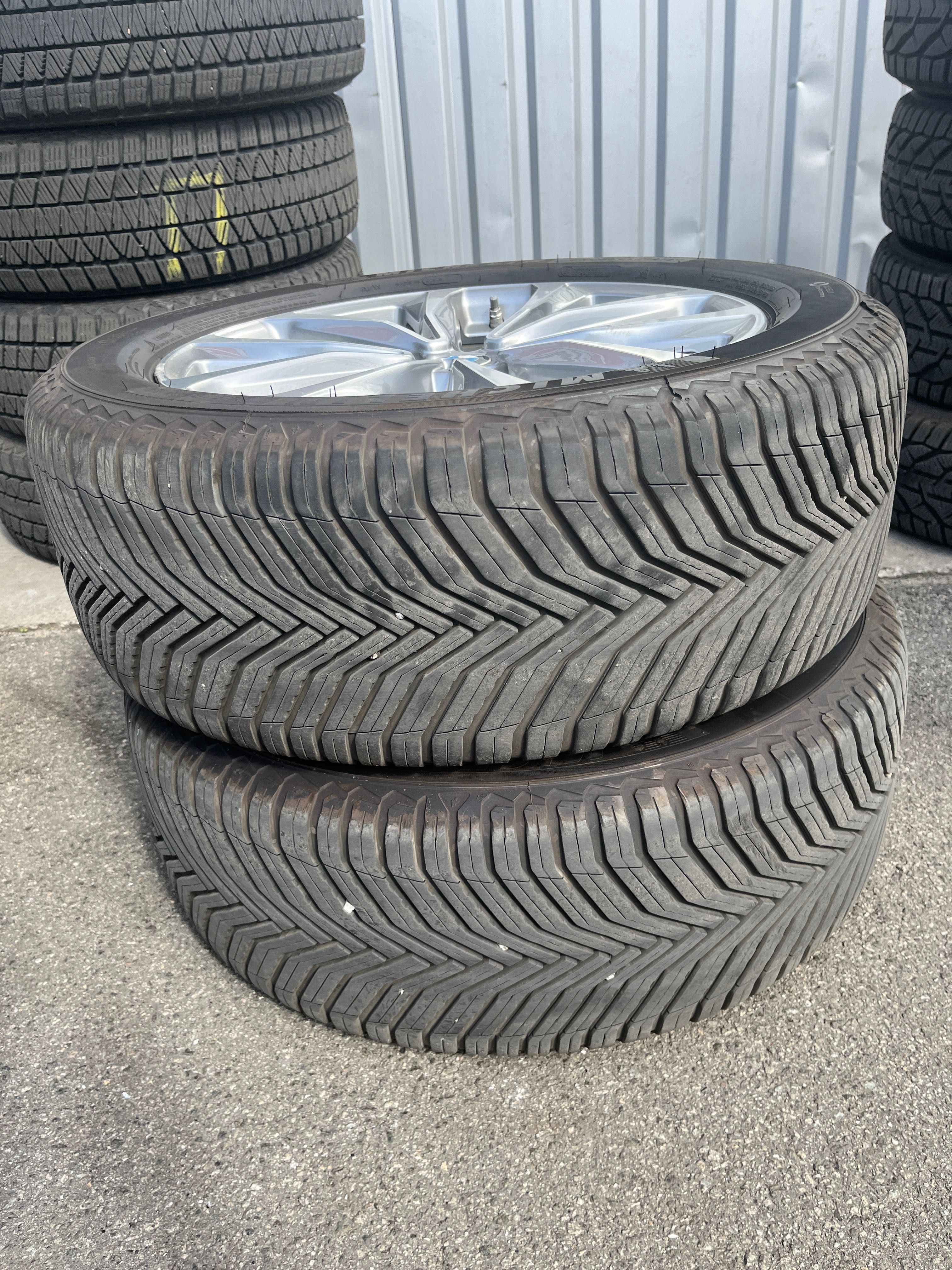 Шини Michelin crossclimate 2 245/50/19