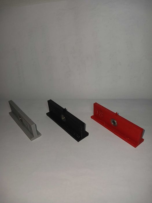 Универсальный мебельный кондуктор