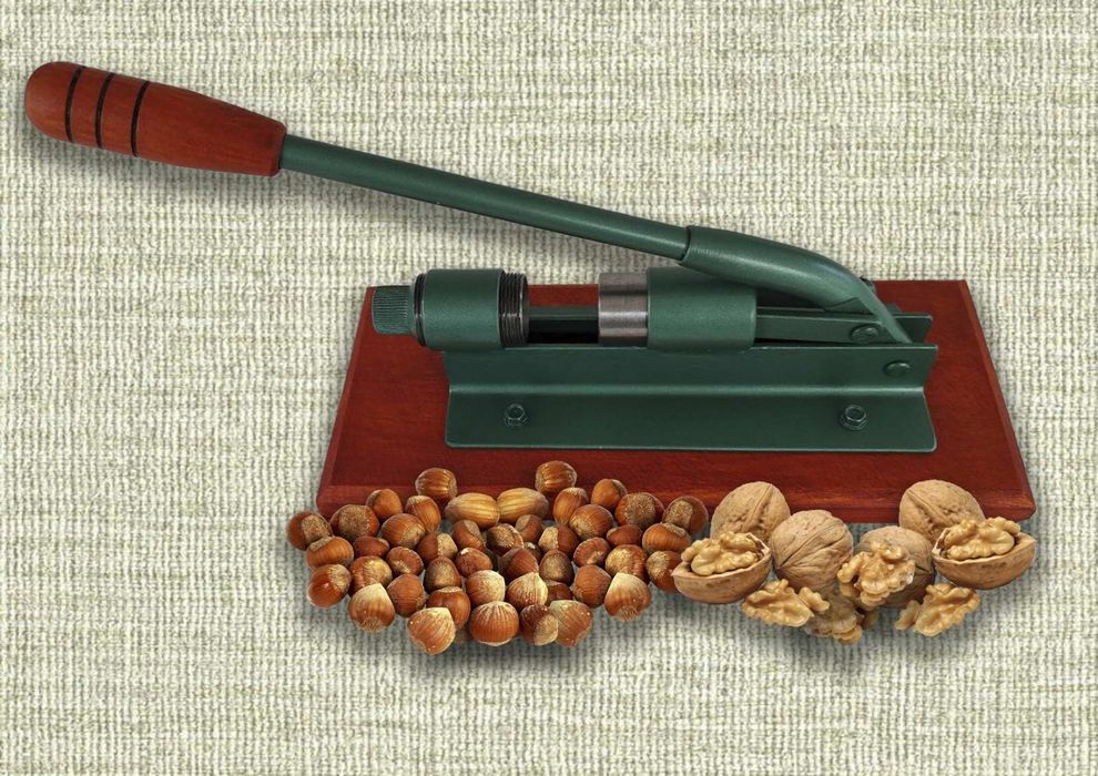 Механічний ручний горіхокол