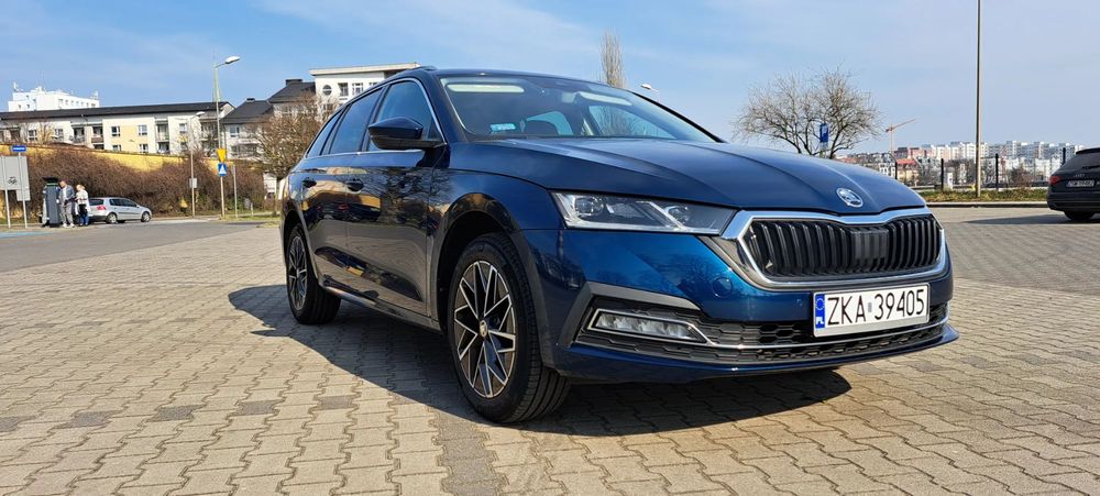 Skoda Octavia SKODA OKTAVIA 4 STYLE 1.5 e-tec kombi-bogata wersja wyposażenia