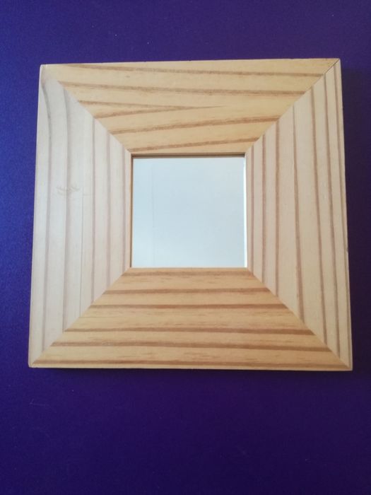 Espelhos Quadrados Malma de parede em Moldura de Madeira de pinho