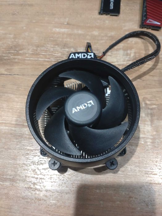 Komputer, Ryzen 5, RX 580, 24GB RAM