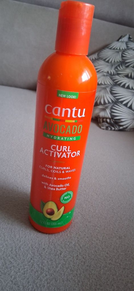 CANTU Avocado Aktywator skrętu do włosów kręconych Curl Activator 355m