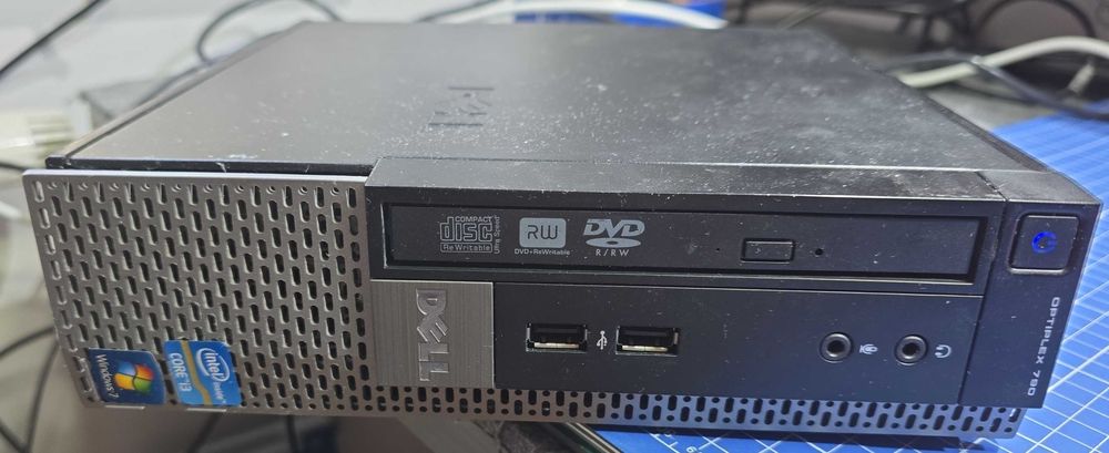 Intel 2.70GHz, 8,00 GB WIN 11 Pro - 250 SSD / 1 TB