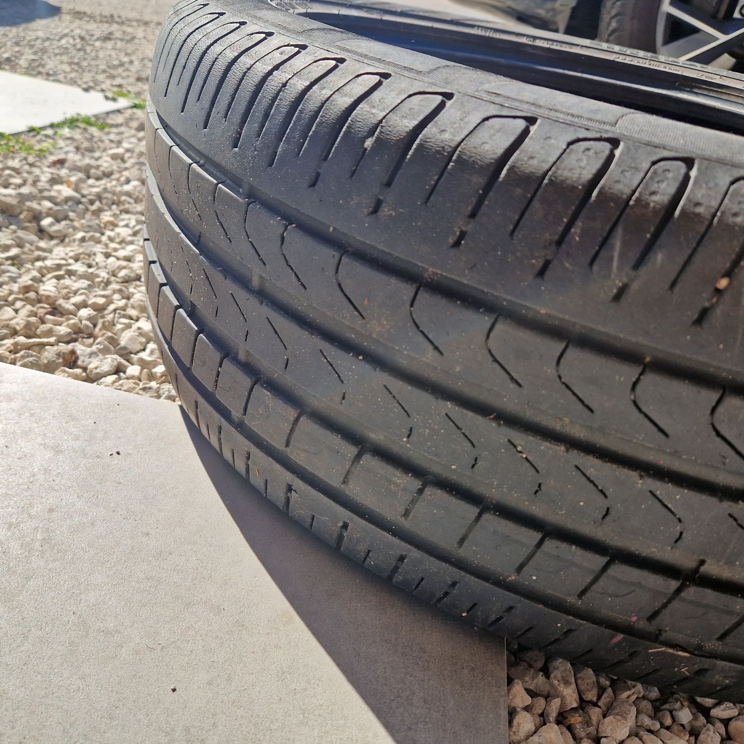 Pirelli Scorpion Verde
235/50 R19 99V