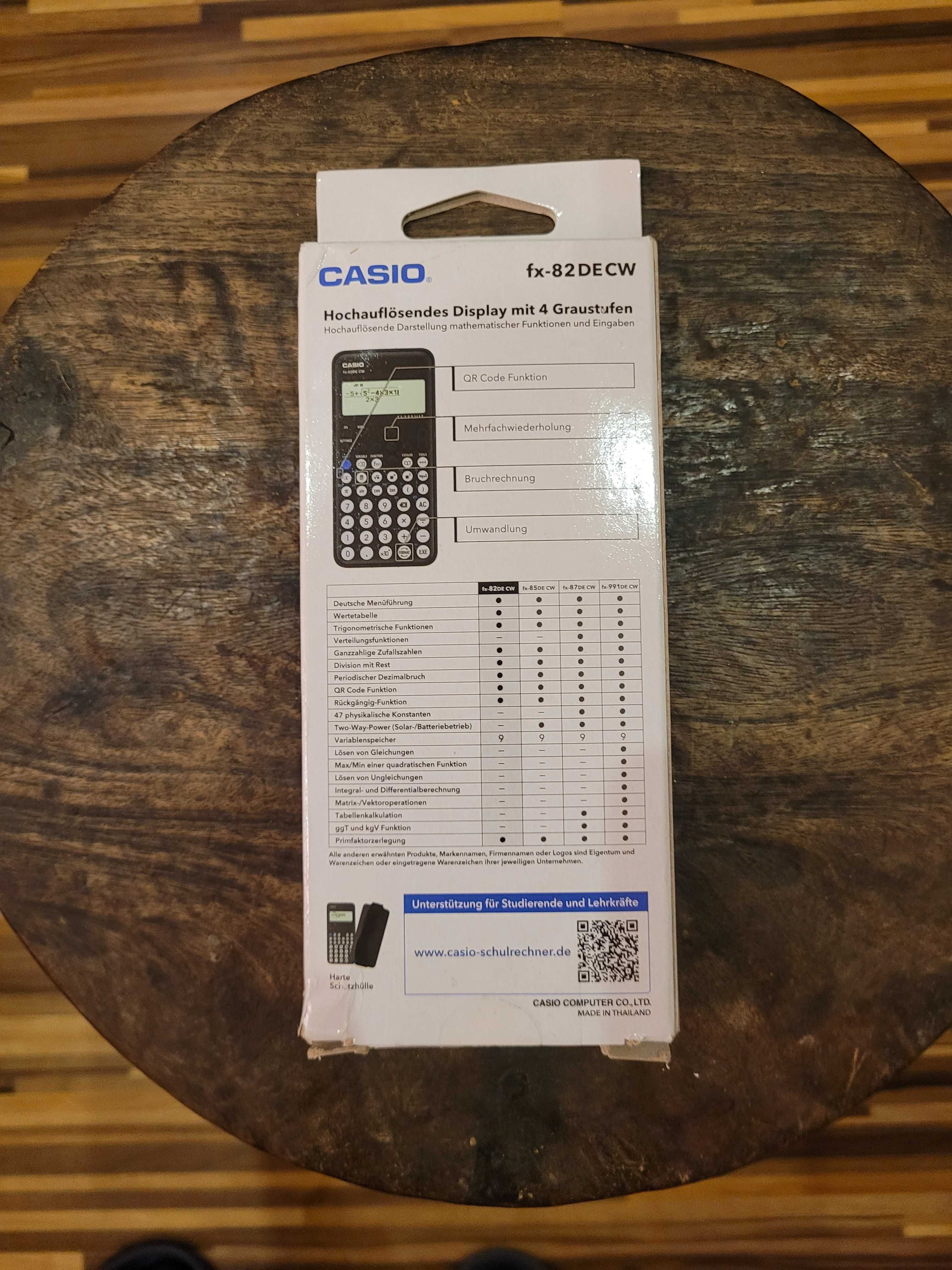 Casio FX-82DE CW technicznie kalkulator naukowy Powystawowy