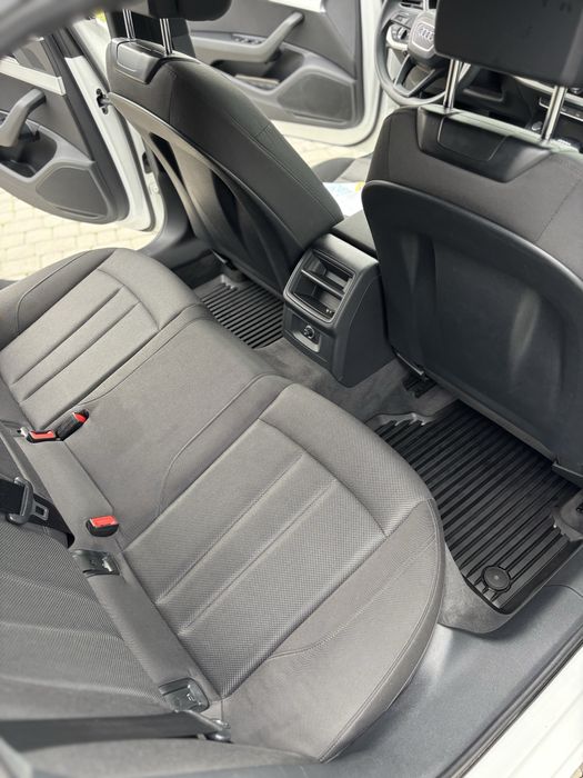 Audi A4 2018р S-tronic