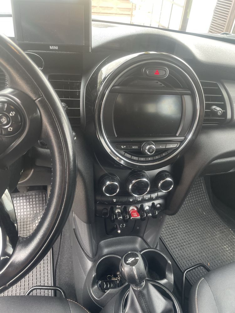 Mini one dissel cor preto de 2014