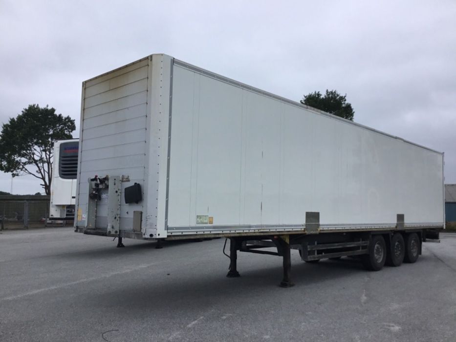 Schmitz Cargobull SKO 24/L Opony 70-80%  Sprowadzona ! Stan bardzo dobry !