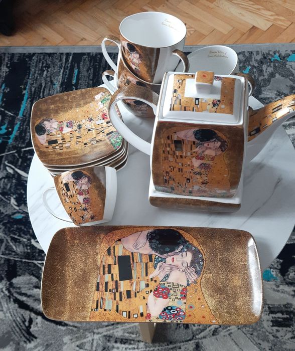 Serwis kawowy Gustav Klimt pocaunek 14 elementów

Serwis do kawy Gusta