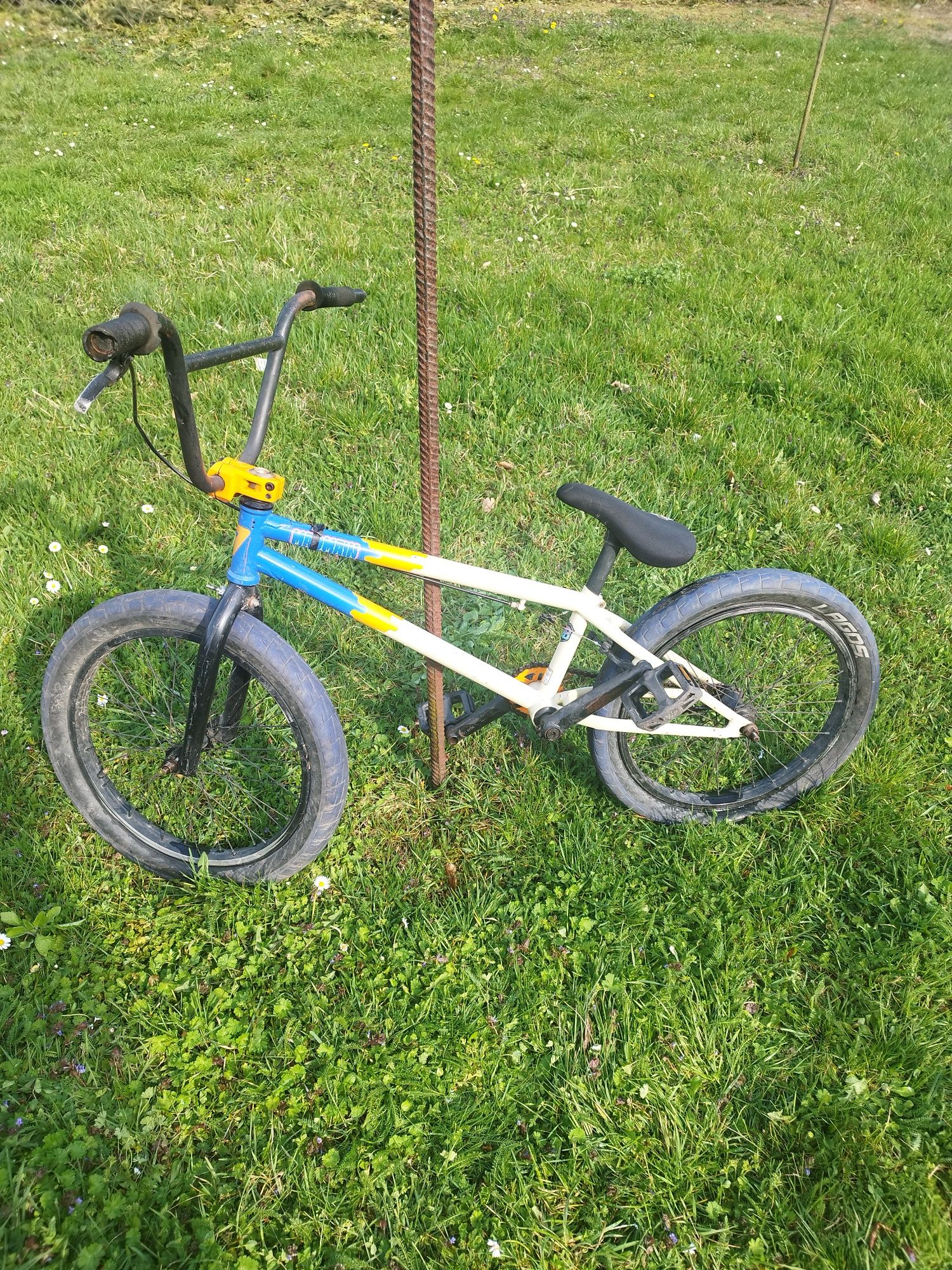 Bmx sprzedasz kto chętny pisać