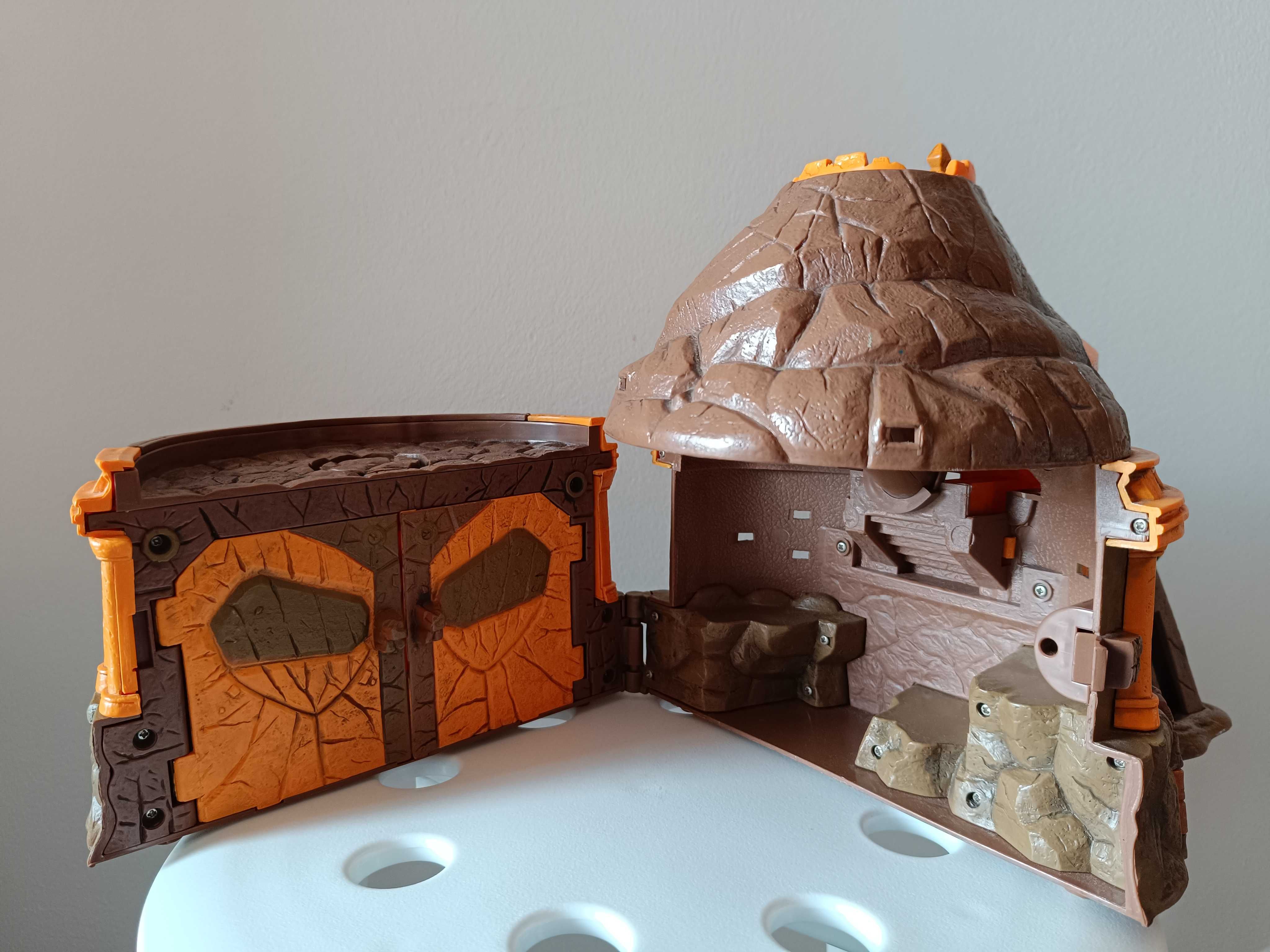 gormitis com castelo