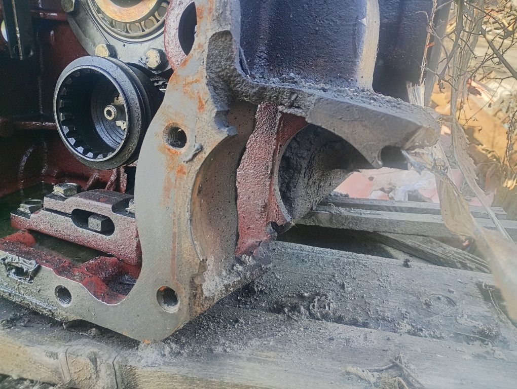 Mechanizm różnicowy wraz z odbudową ursus 1614,1224 itp