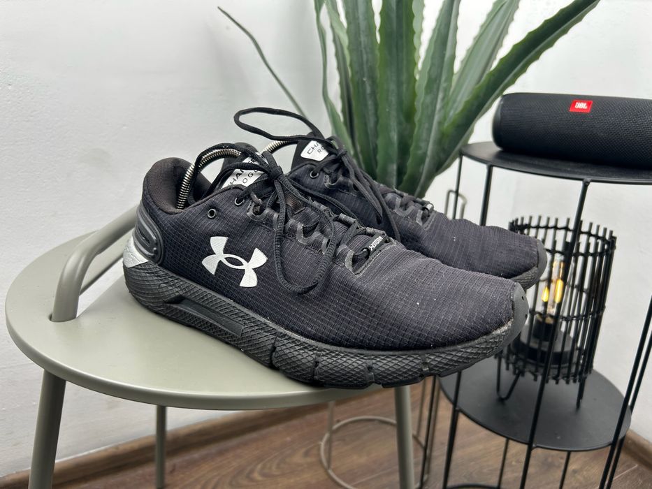 Оригінал! Кросівки Under Armour Charged 46 розмір М05178