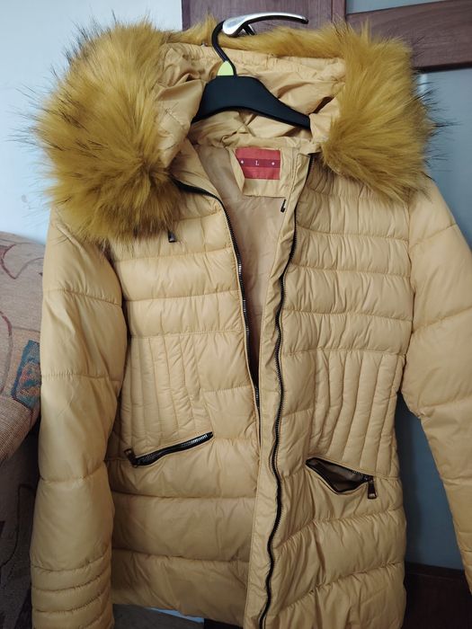 Żółta kurtka zimowa damska