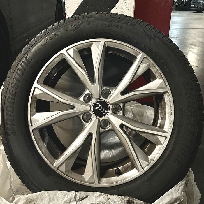 Колеса в зборі, диски Audi R18 та зимова резина 235/55/18