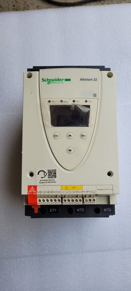 Schneider Altistart ATS22D32Q