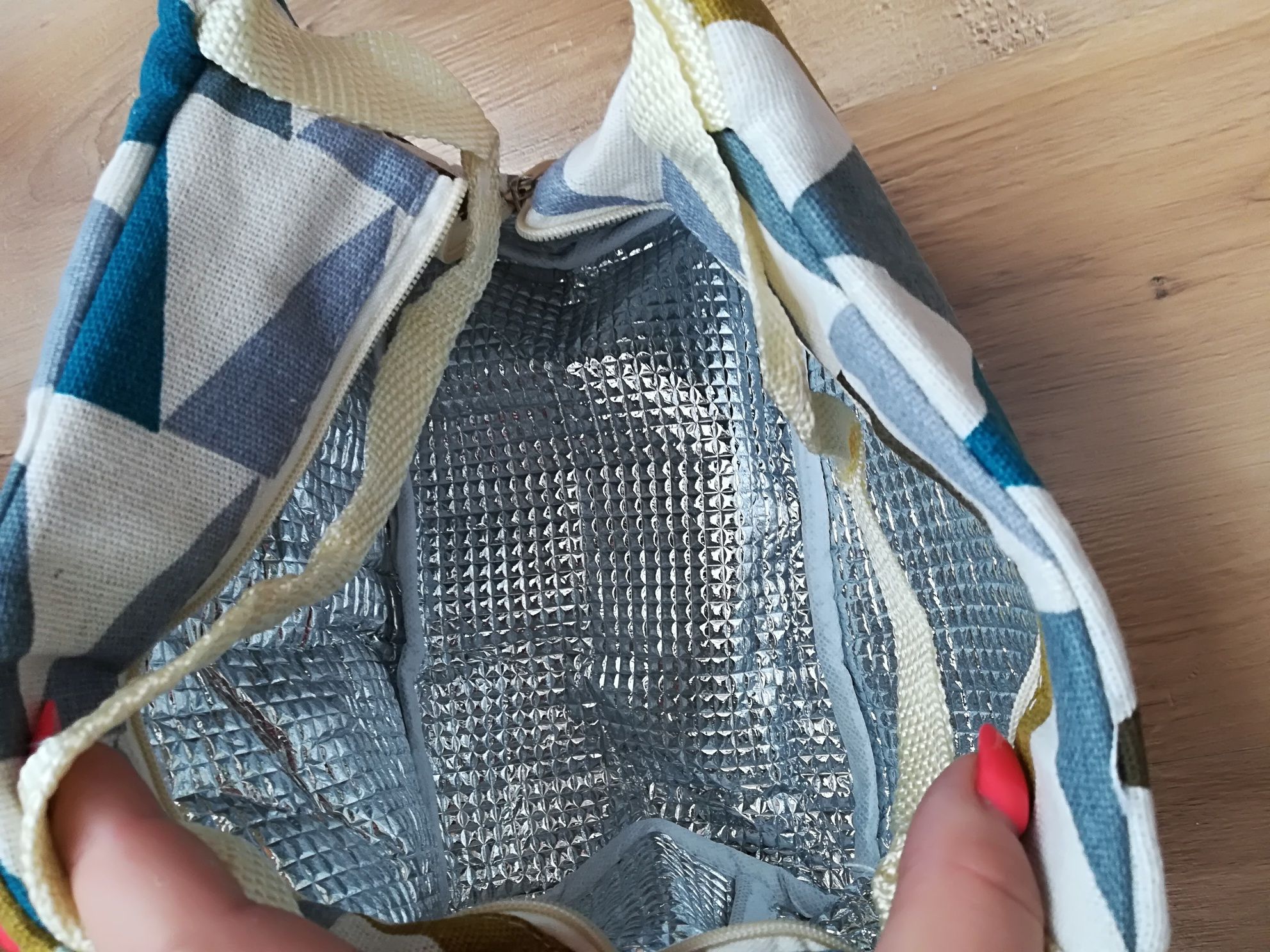 Lunch bag, torba termiczna na posiłki do pracy, w podróż