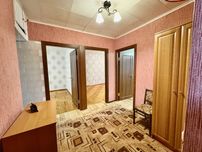 Продам просторную 3к квартиру на ТРК Украина. Сертификат +