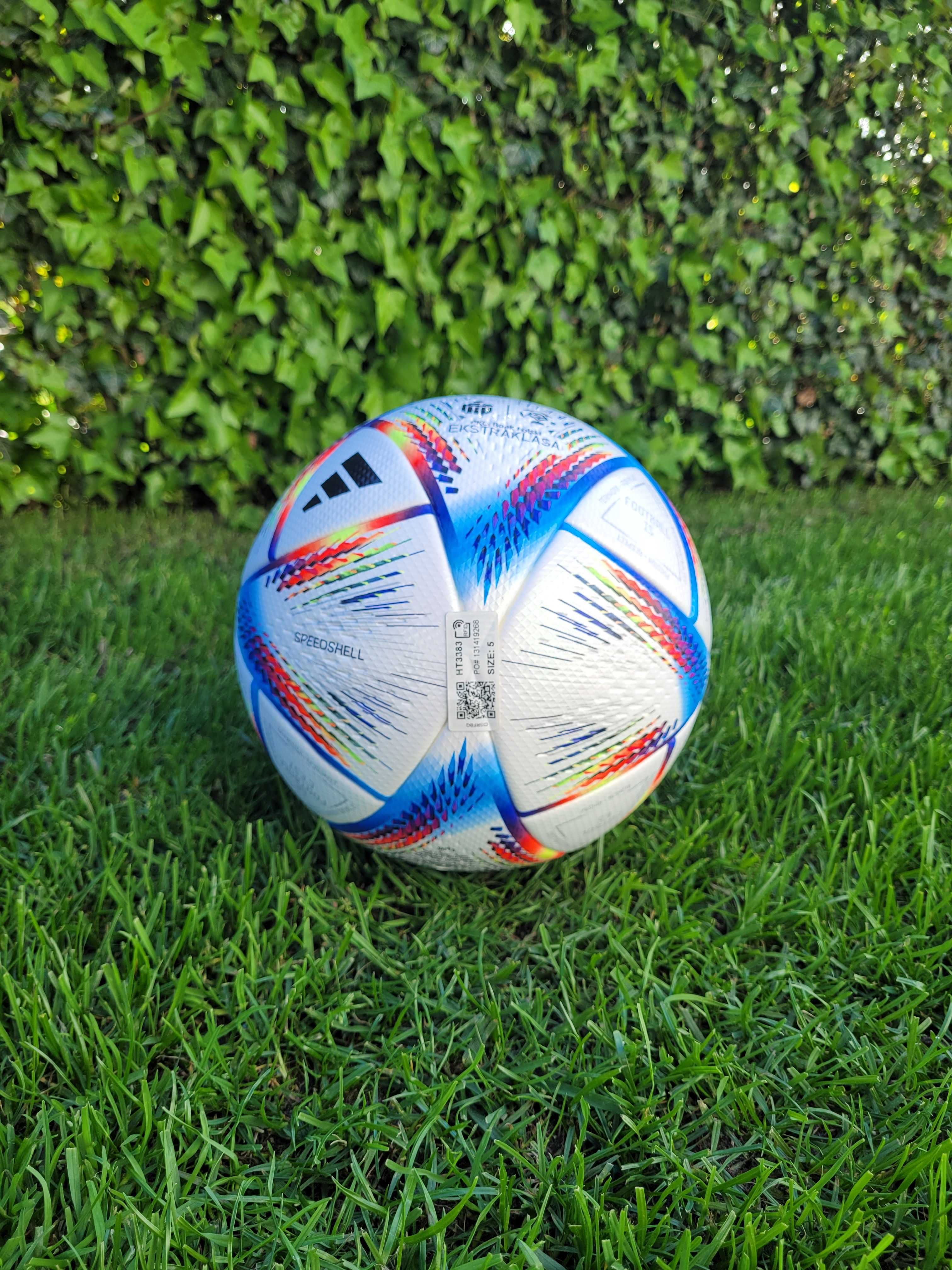 Nowa piłka meczowa Adidas Al Rihla Pro Ekstraklasa Official Match Ball