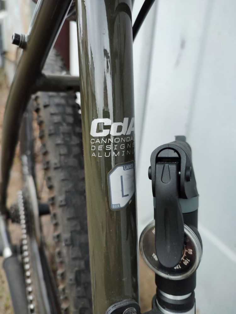 Велосипед Cannondale Catalyst