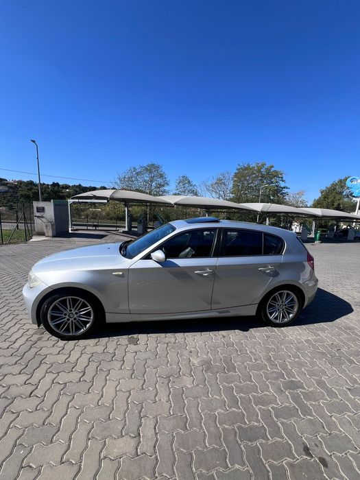 BMW 118d Pack M para venda. Impecável