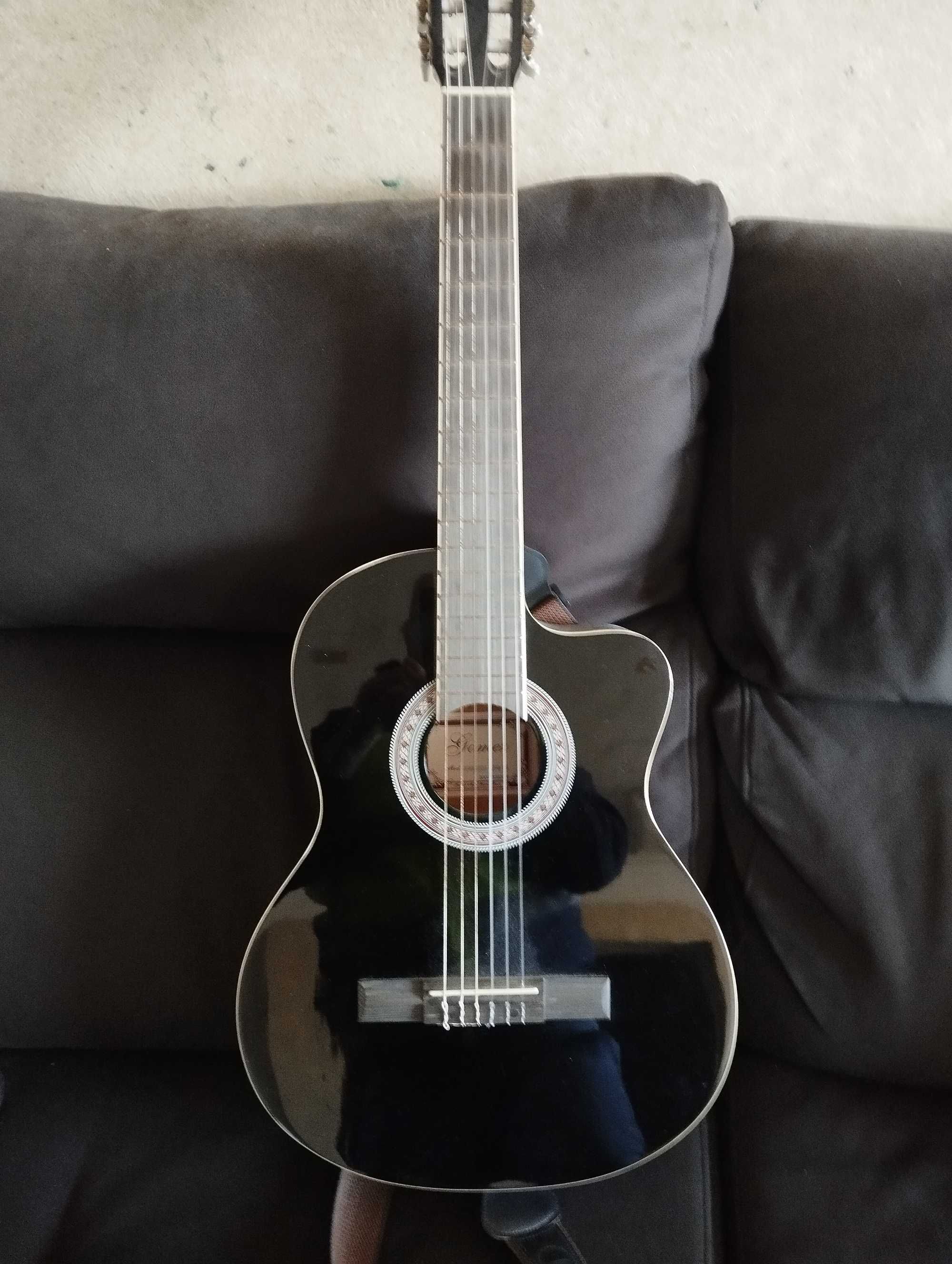 Guitarra eletro acústica Gomez