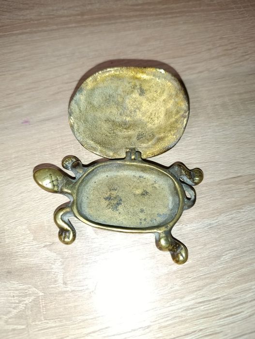 Вінтажна латунна міні-шкатулка (коробочка) у формі Черепахи. Сувенір,