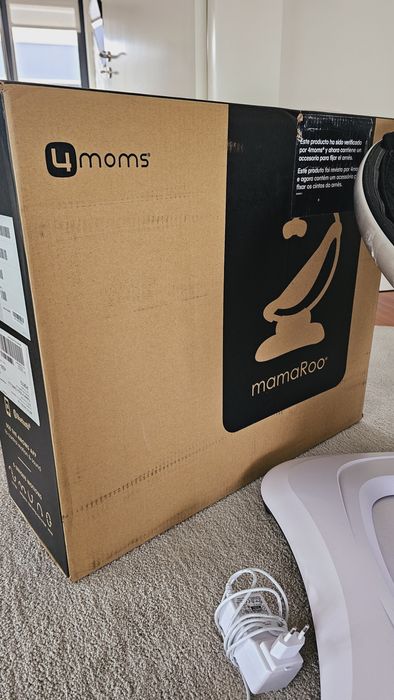 4 moms mamaRoo 4