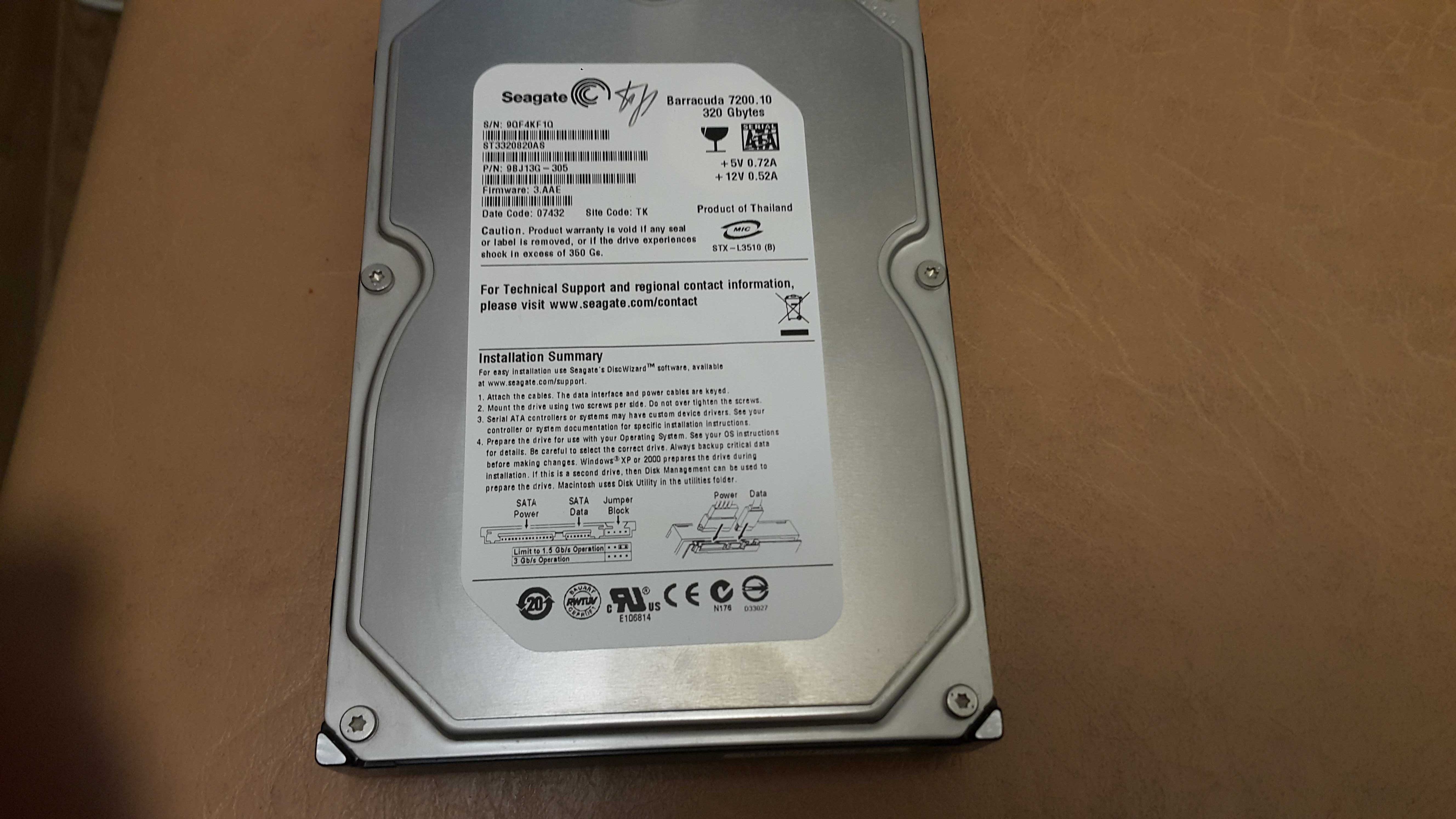 Жосткий диск  *Seagate*  Barracuda 7200.10   320 Gbyes.