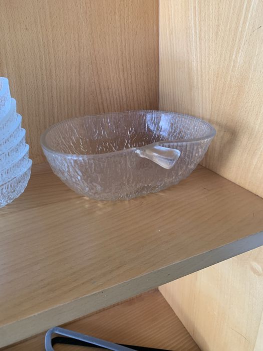 Conjunto de taca grande , com 6 tacas  individuais