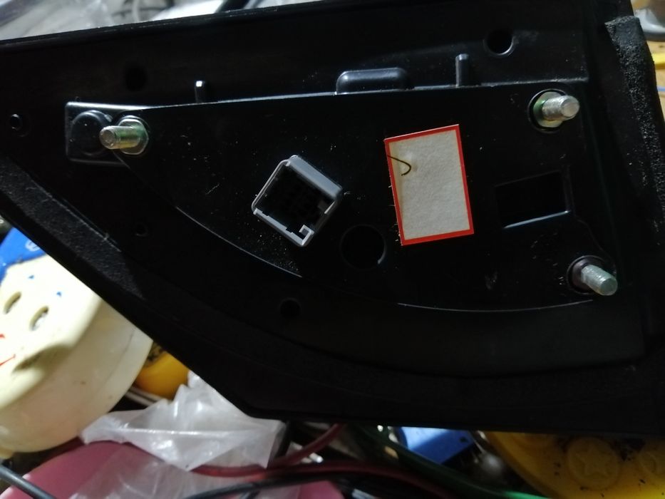 Retrovisor Kia picanto lado esquerdo usado