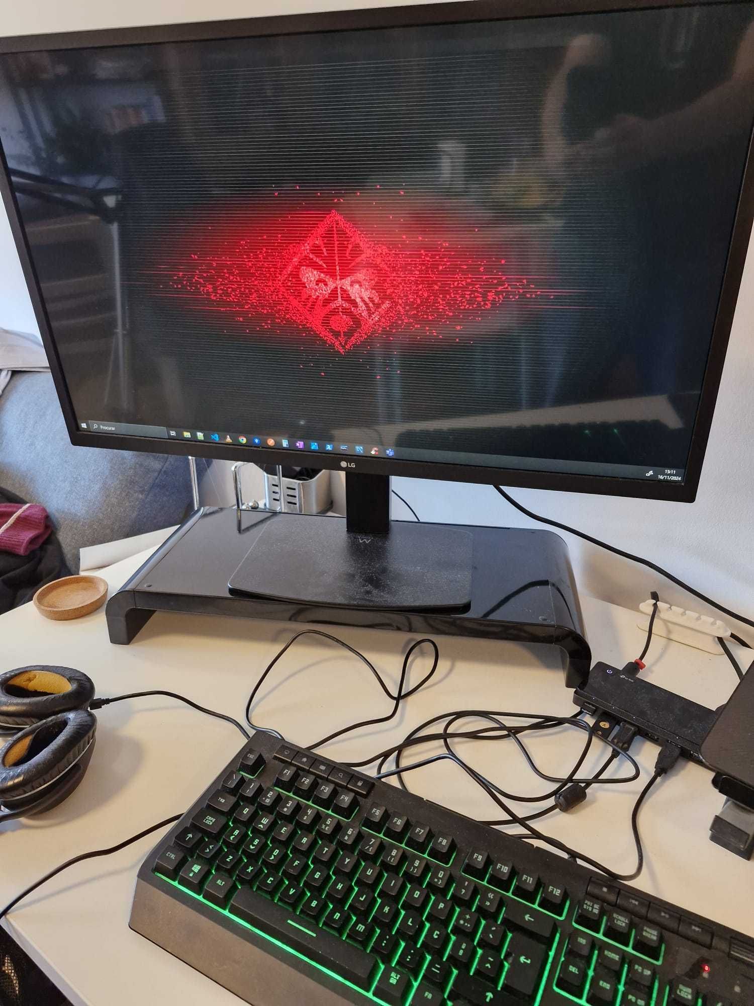 Suporte Monitor/Screen support