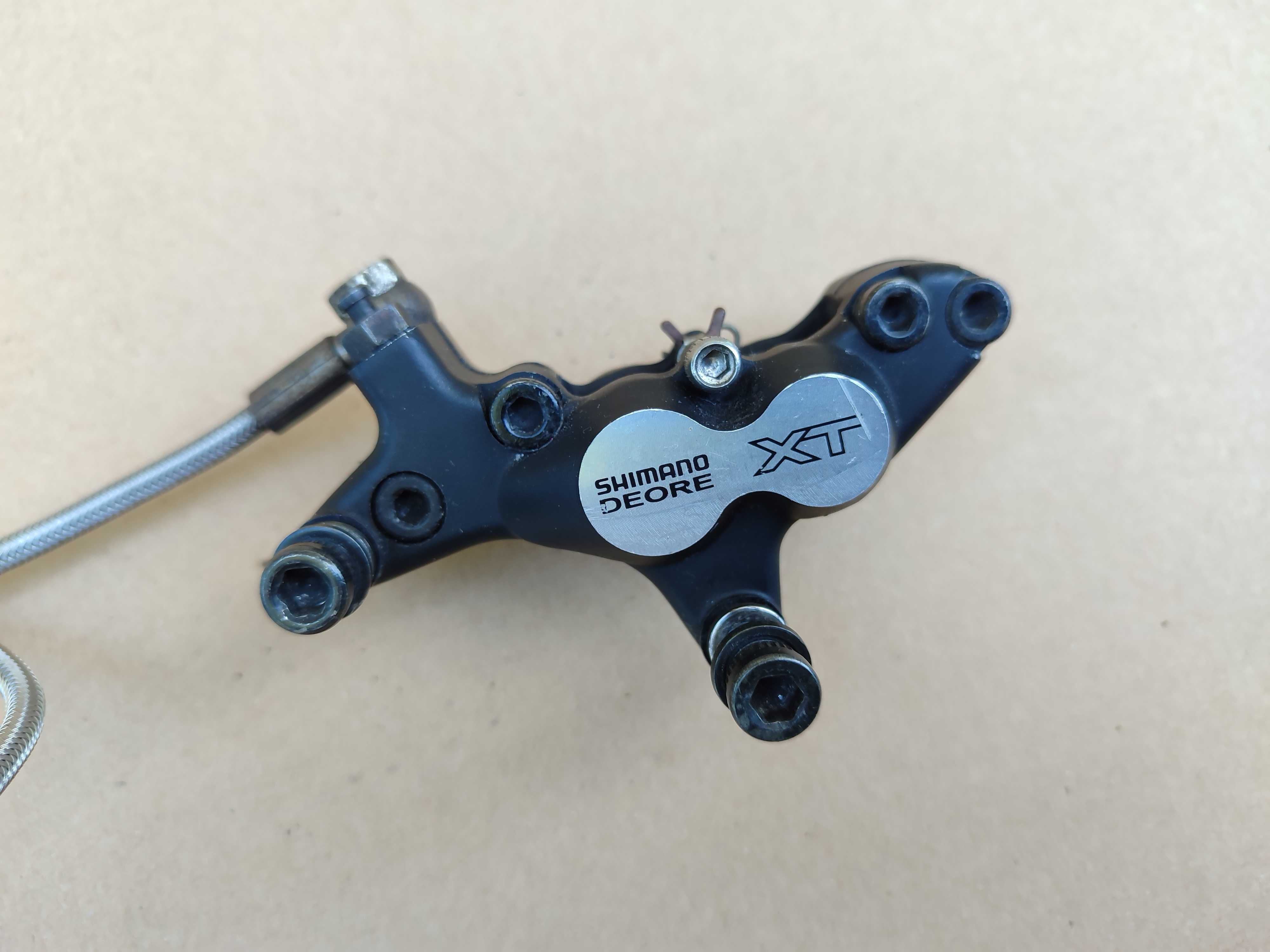 Hamulce Tarczowe Shimano Deore XT BR-M755 4-Tłoczkowe