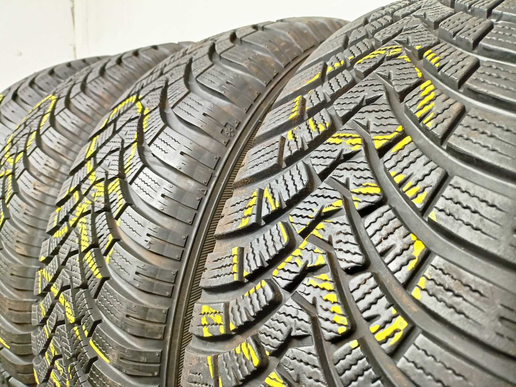 Falken Eurowinter 215/65/17 2019r. 99H 2x8,9mm 2x8,6mm (4180)