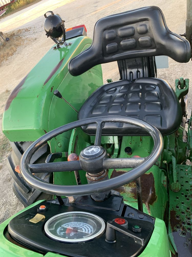 Trator Johm Deere 1850 F