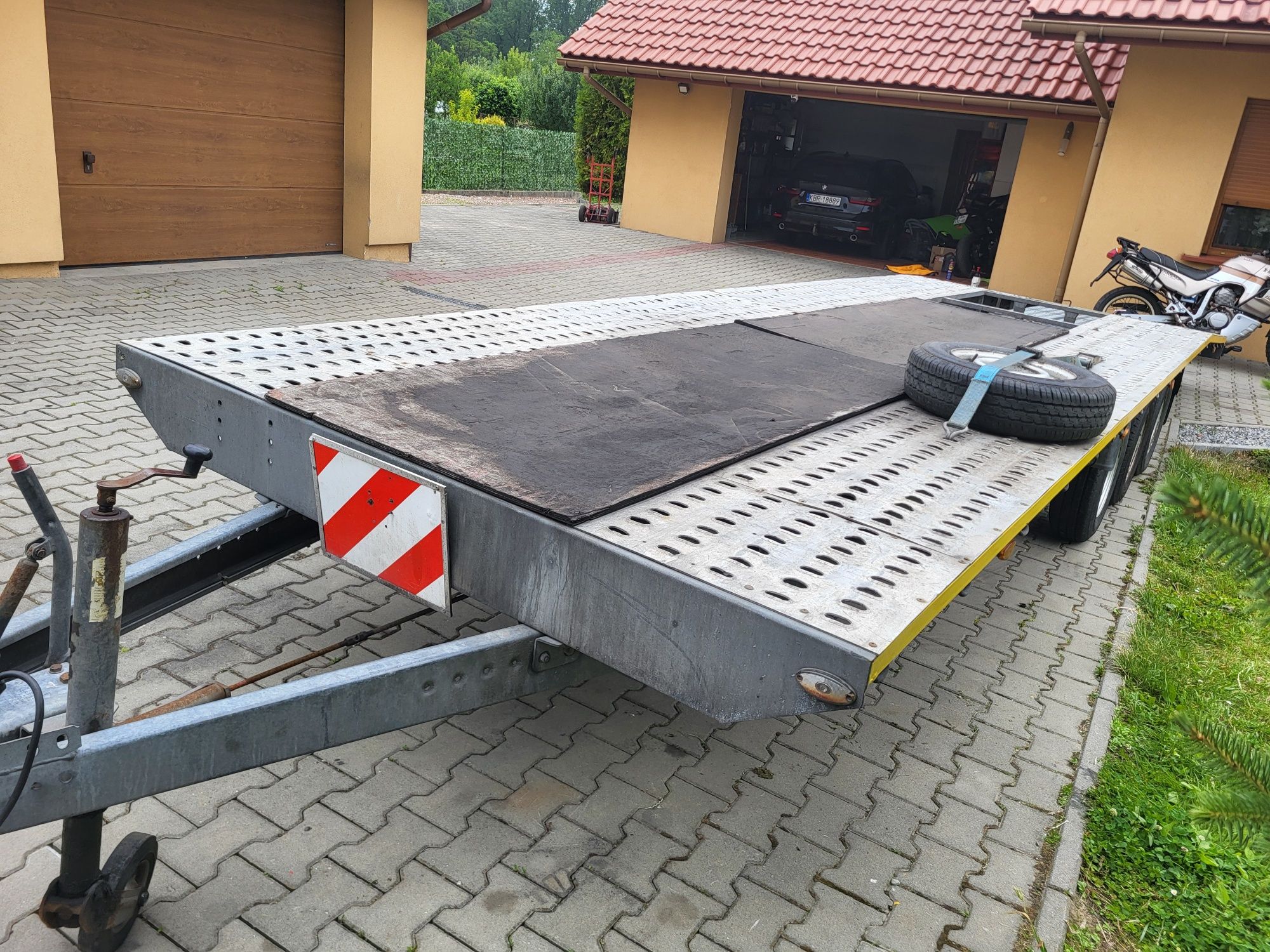 Przyczepa laweta  dmc 3500kg 2017r niewiadow 2 auta