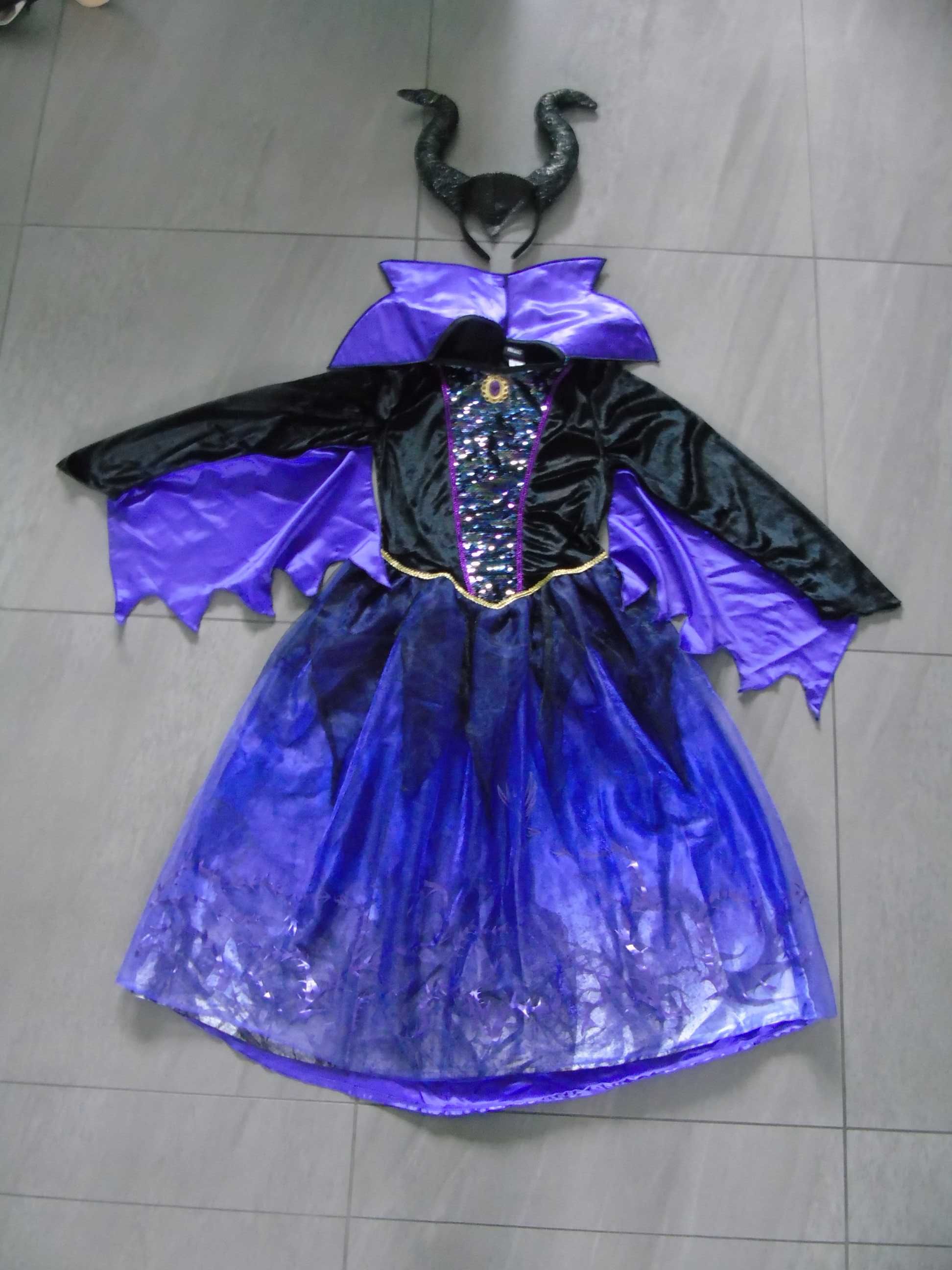 strój sukienka Zła królowa 9-11 lat Disney