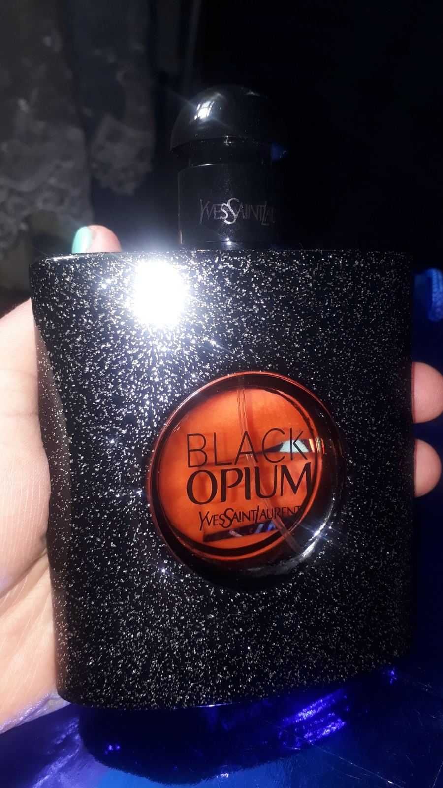 Продам оригінал парфуми ІвСенЛоран Black Opium YvesSaintLaurent