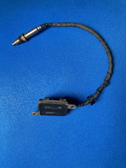 Датчик оксидів азоту nox