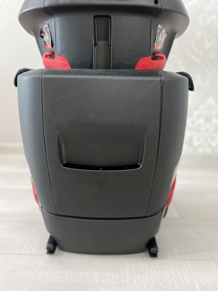 Детское автомобильное кресло Recaro Tian