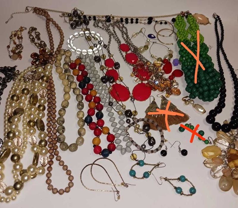 Біжутерія прикраси аксесуари намисто буси кольє сережки вінтаж