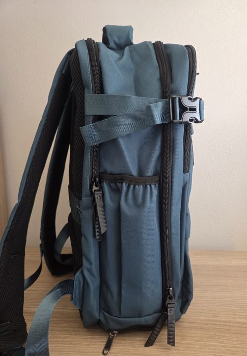 Mochila de viagem hexágono turquesa